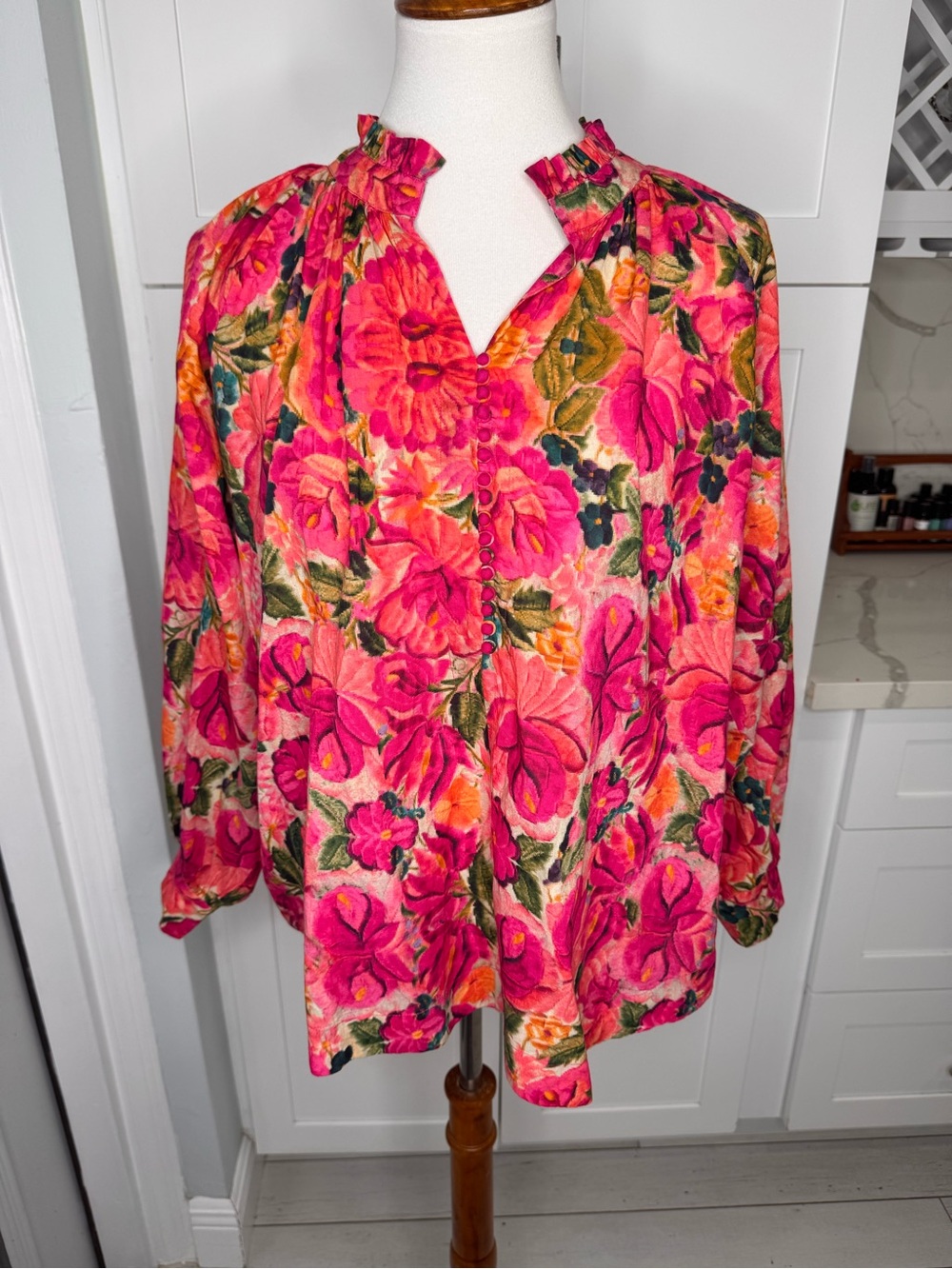 Ro’s Garden Women’s Pink Floral 100% Cotton Ruffle Detail Blouse Size Large